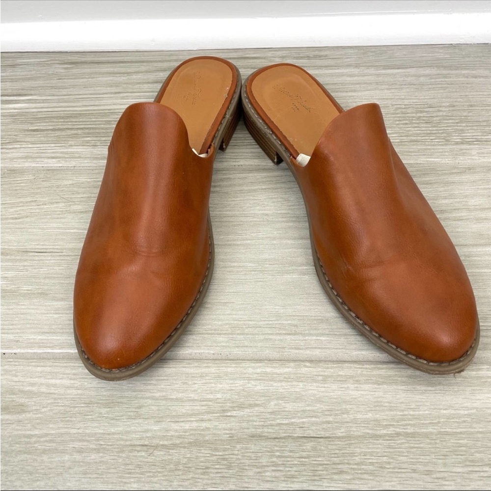 Universal Thread Women's Maura Sable Brown Mule Size 8